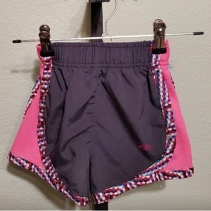 Girls Pro Player shorts. Size 4. Gray & Pink